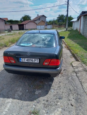 Mercedes-Benz E 280, снимка 4