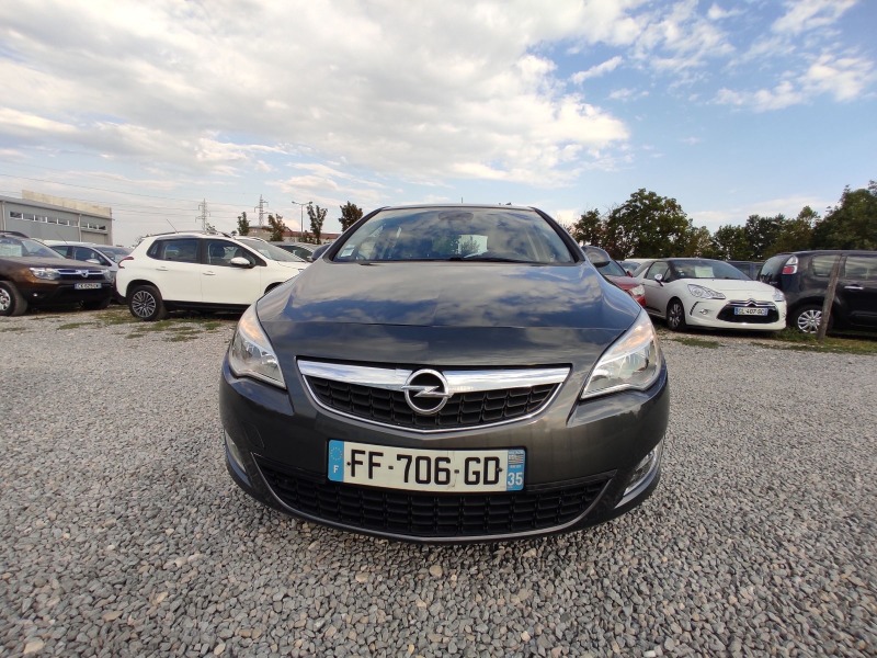 Opel Astra 1.7CDTi/110k.c./EURO 5B, снимка 3 - Автомобили и джипове - 41924246