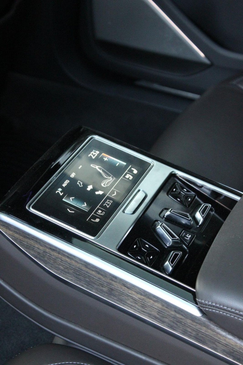 Audi A8 L 50TDI MATRIX*OLED*B&O*MASSAGE*360*3?TV*ALCANTARA, снимка 8 - Автомобили и джипове - 42576545