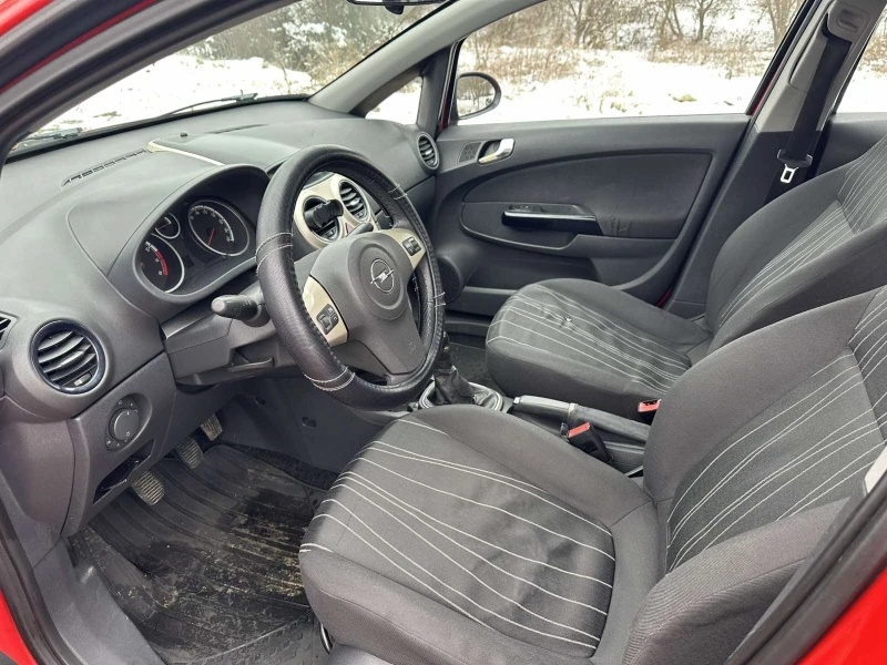 Opel Corsa 1.2 бензин , снимка 5 - Автомобили и джипове - 48738078