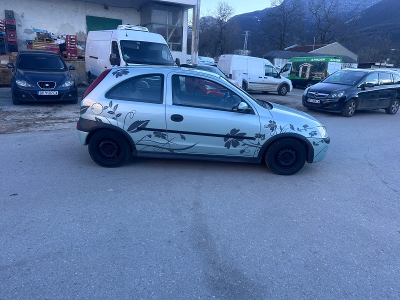 Opel Corsa KLIMATIK , снимка 4 - Автомобили и джипове - 48863355