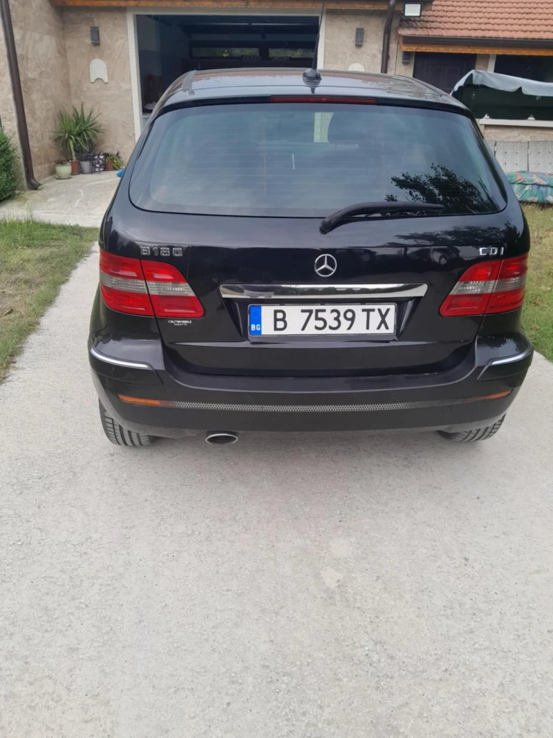 Mercedes-Benz B 180, снимка 3 - Автомобили и джипове - 52339548