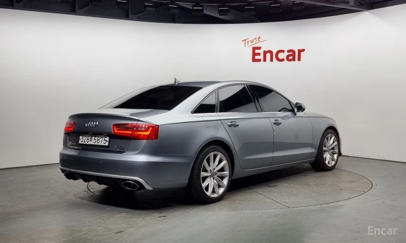 Audi A6, снимка 2 - Автомобили и джипове - 52706475