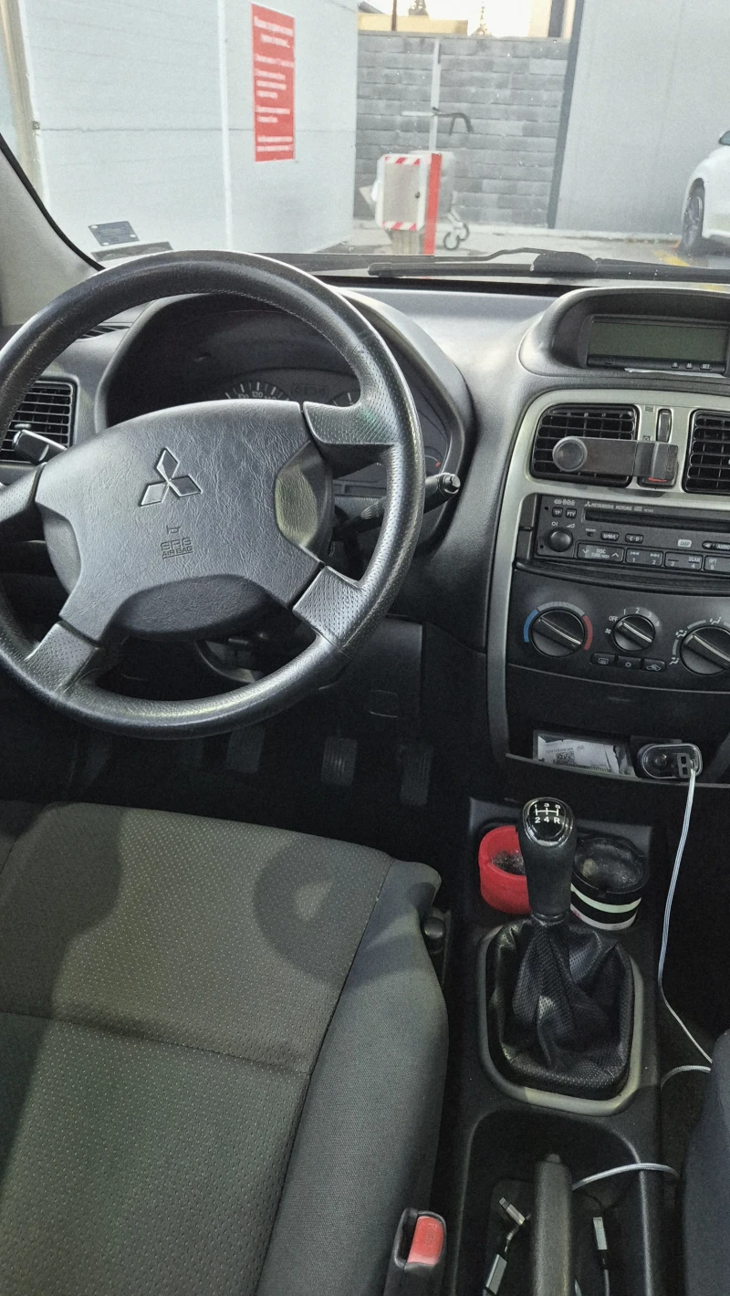 Mitsubishi Space star, снимка 8 - Автомобили и джипове - 52777175