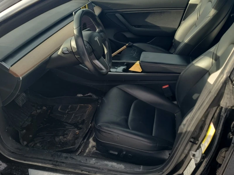 Tesla Model 3 * LONG RANGE * CARFAX * БЕЗ ПЪРВОНАЧАЛНА ВНОСКА, снимка 5 - Автомобили и джипове - 52777323