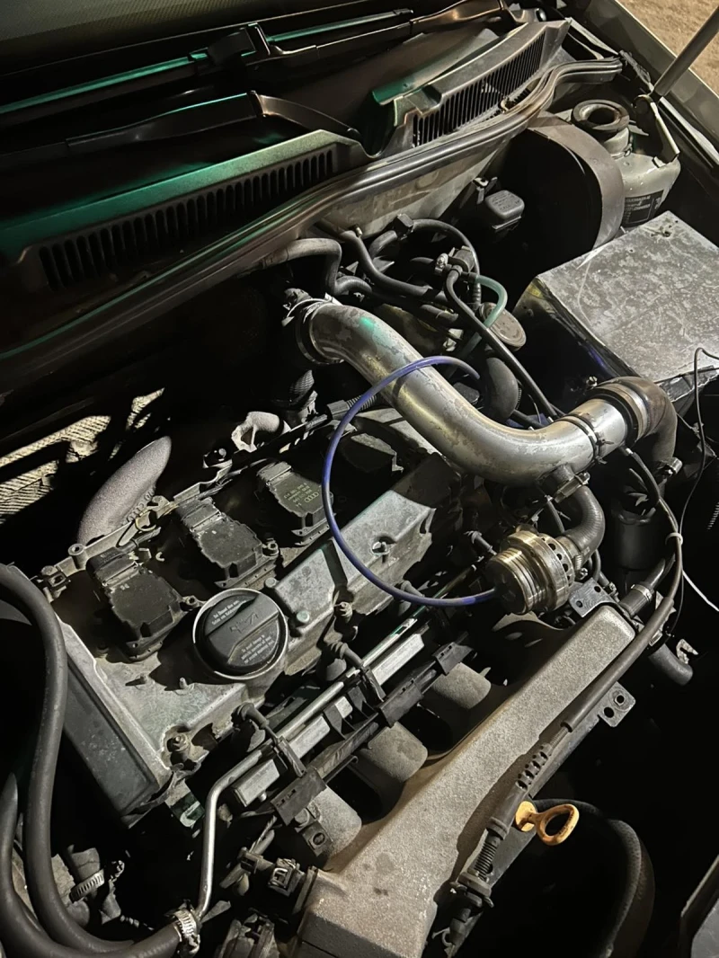 VW Golf, снимка 5 - Автомобили и джипове - 53492302