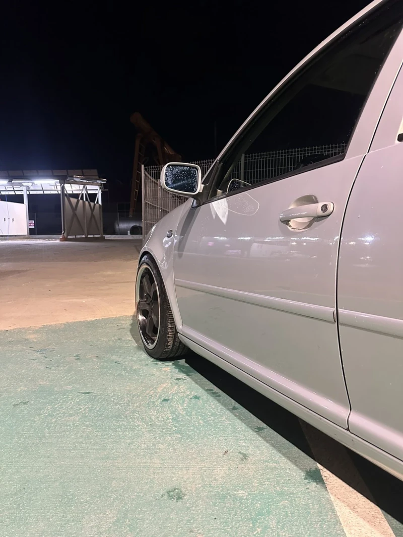 VW Golf, снимка 9 - Автомобили и джипове - 53492302