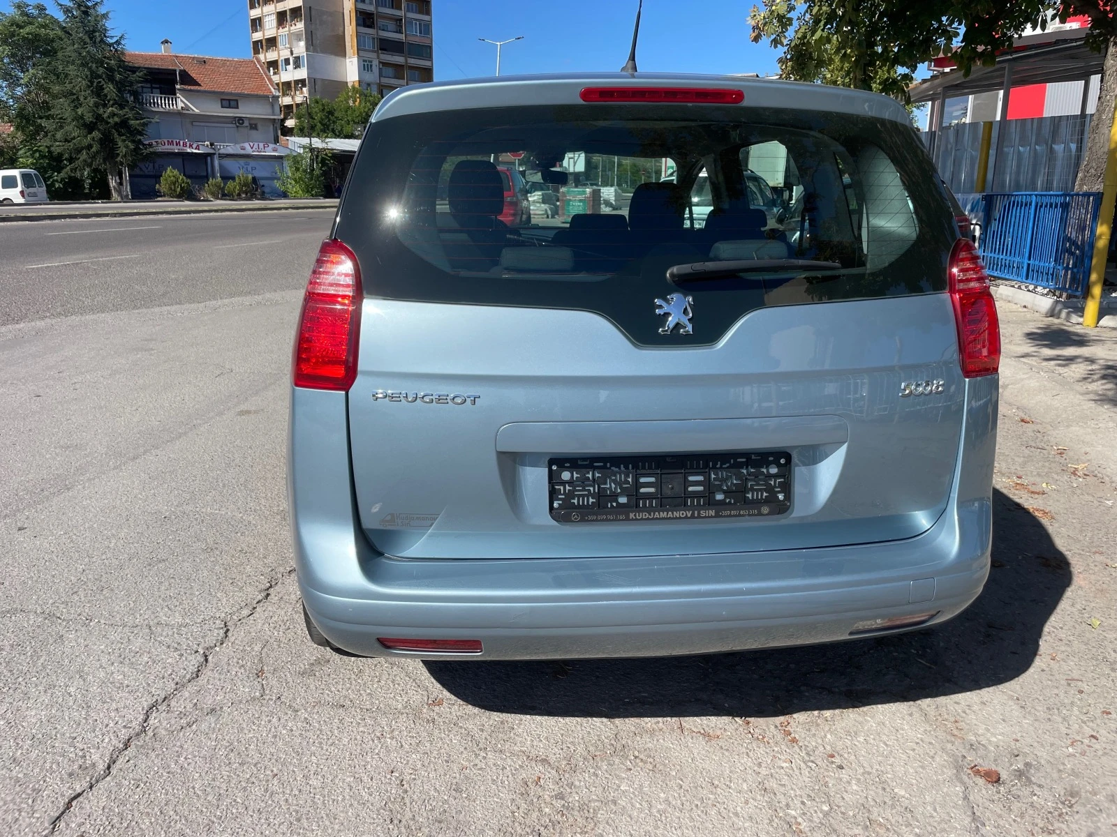 Peugeot 5008 1.6 HDi - изображение 4