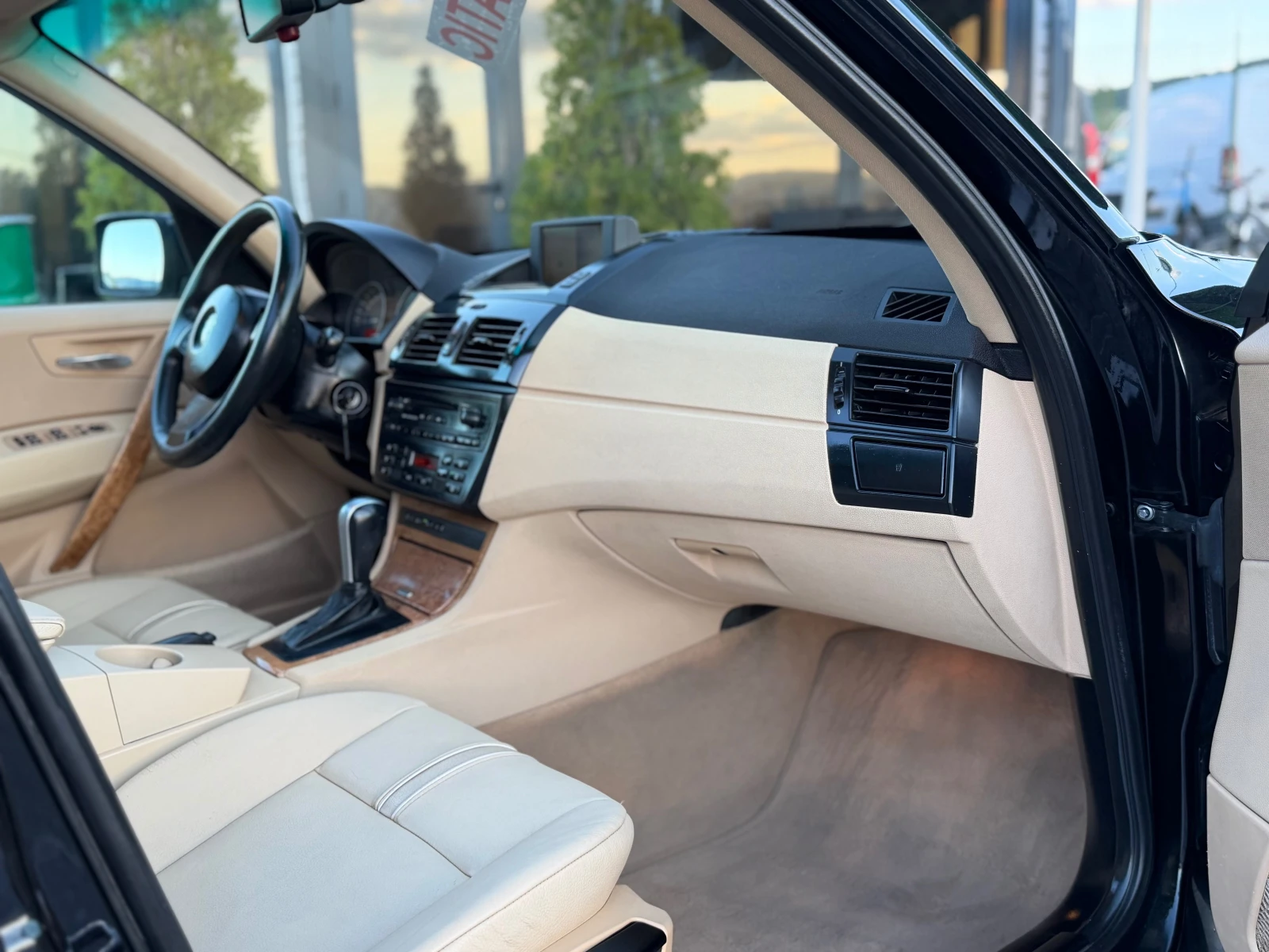 BMW X3 = ИТАЛИЯ= ПАНОРАМА= НАВИГАЦИЯ* КСЕНОН* КОЖА* , снимка 10 - Автомобили и джипове - 49450677