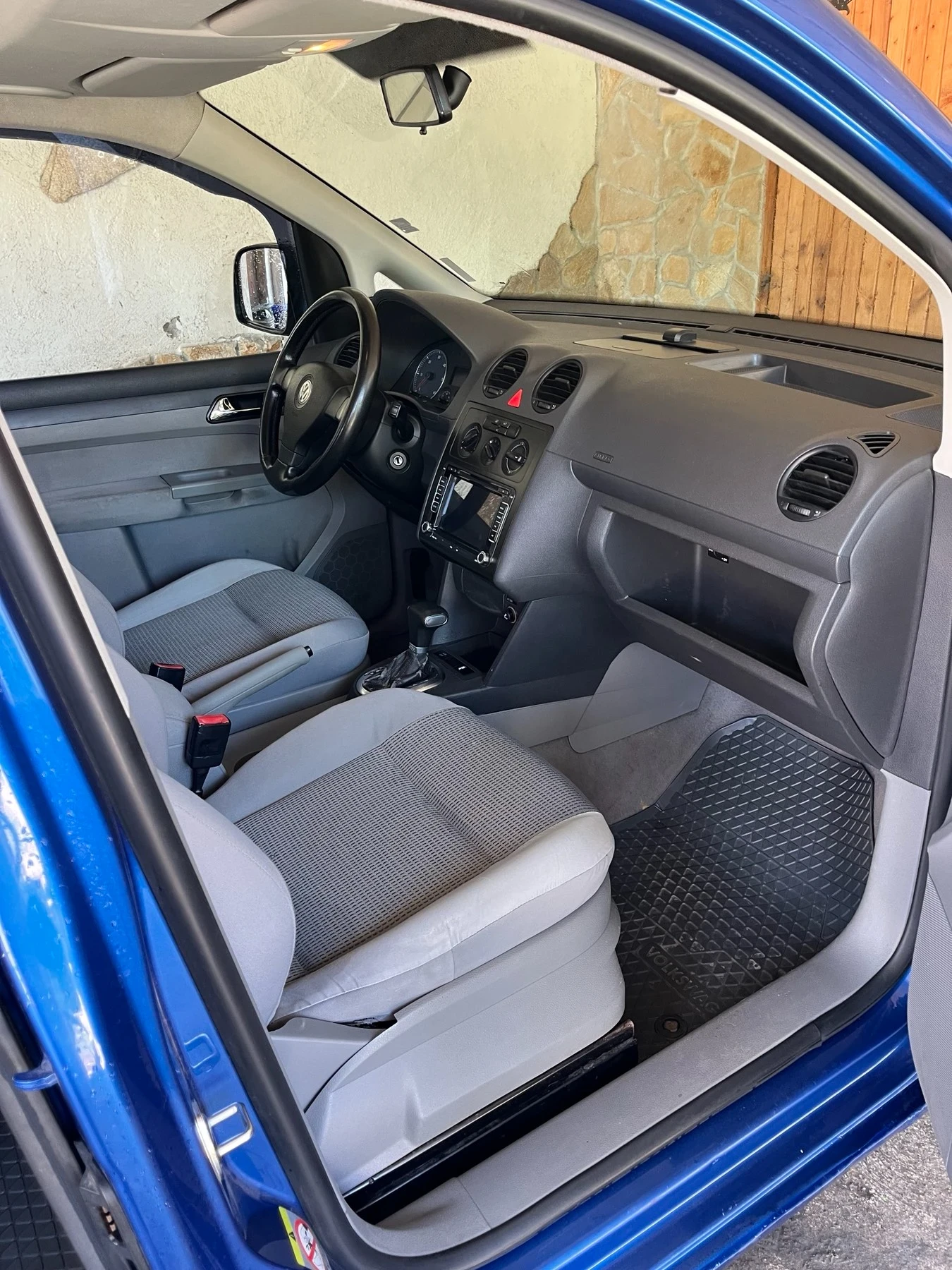VW Caddy  - изображение 10