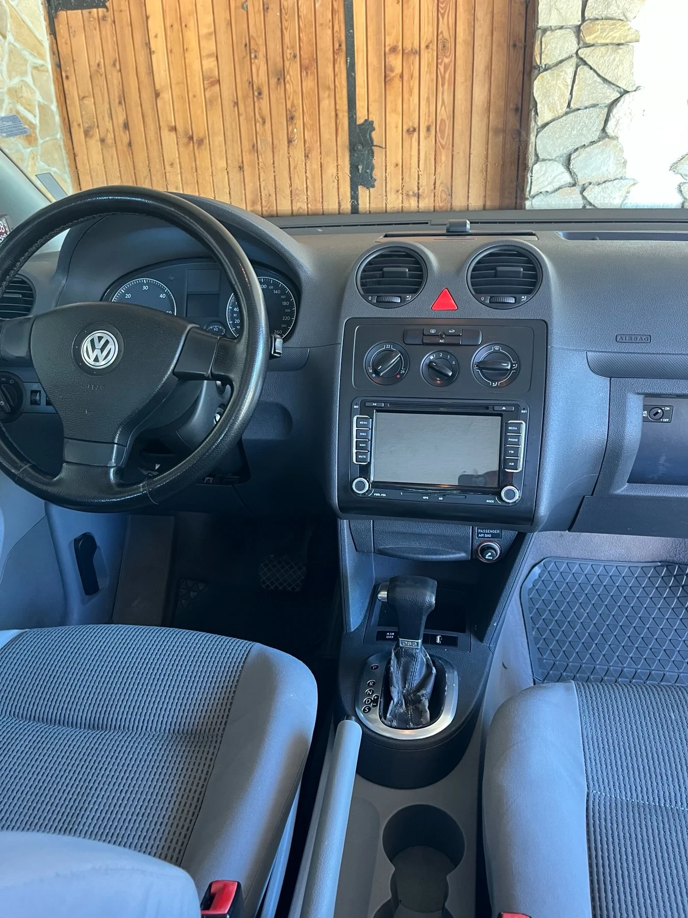 VW Caddy  - изображение 8