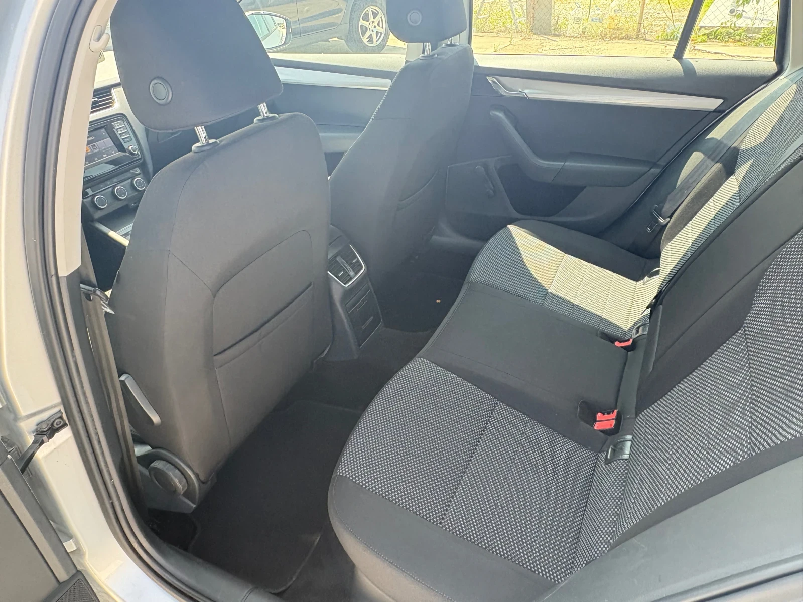 Skoda Octavia  - изображение 9