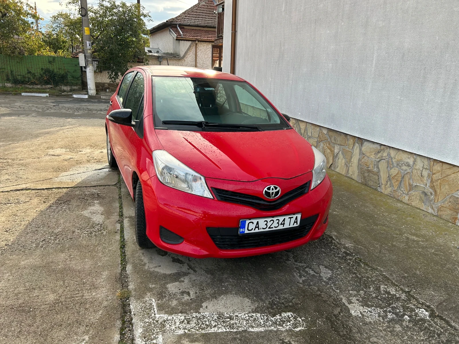 Toyota Yaris  - изображение 5