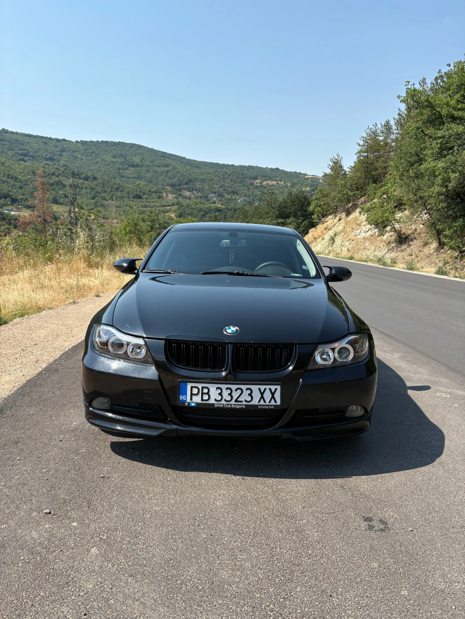 BMW 320  - изображение 2