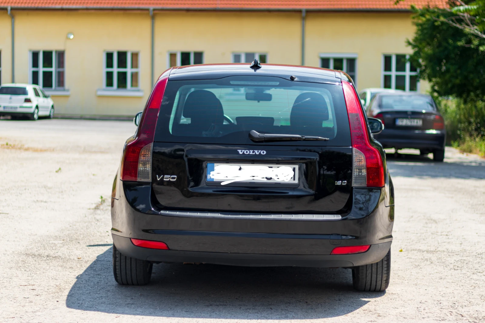 Volvo V50 1.6d - изображение 2