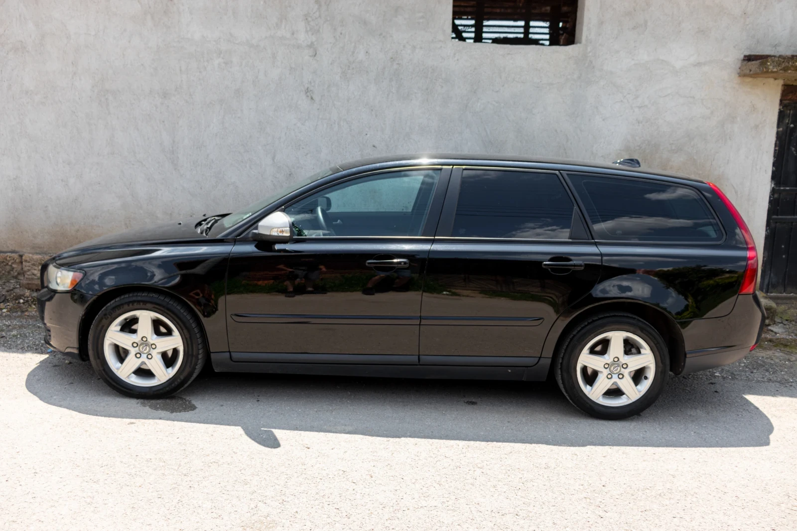 Volvo V50 1.6d - изображение 3