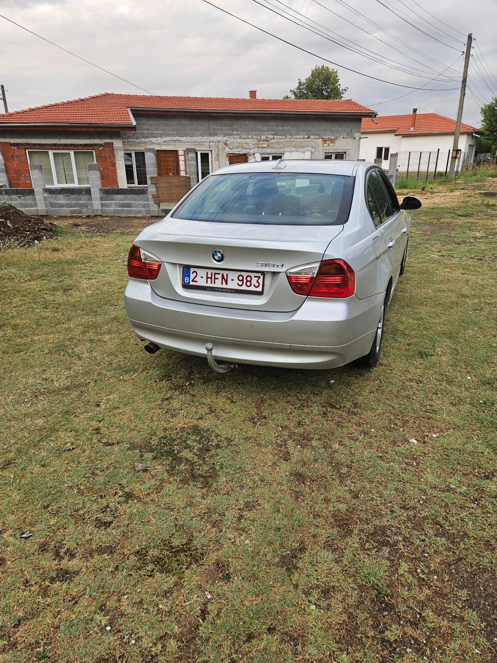BMW 318 E90 - изображение 7