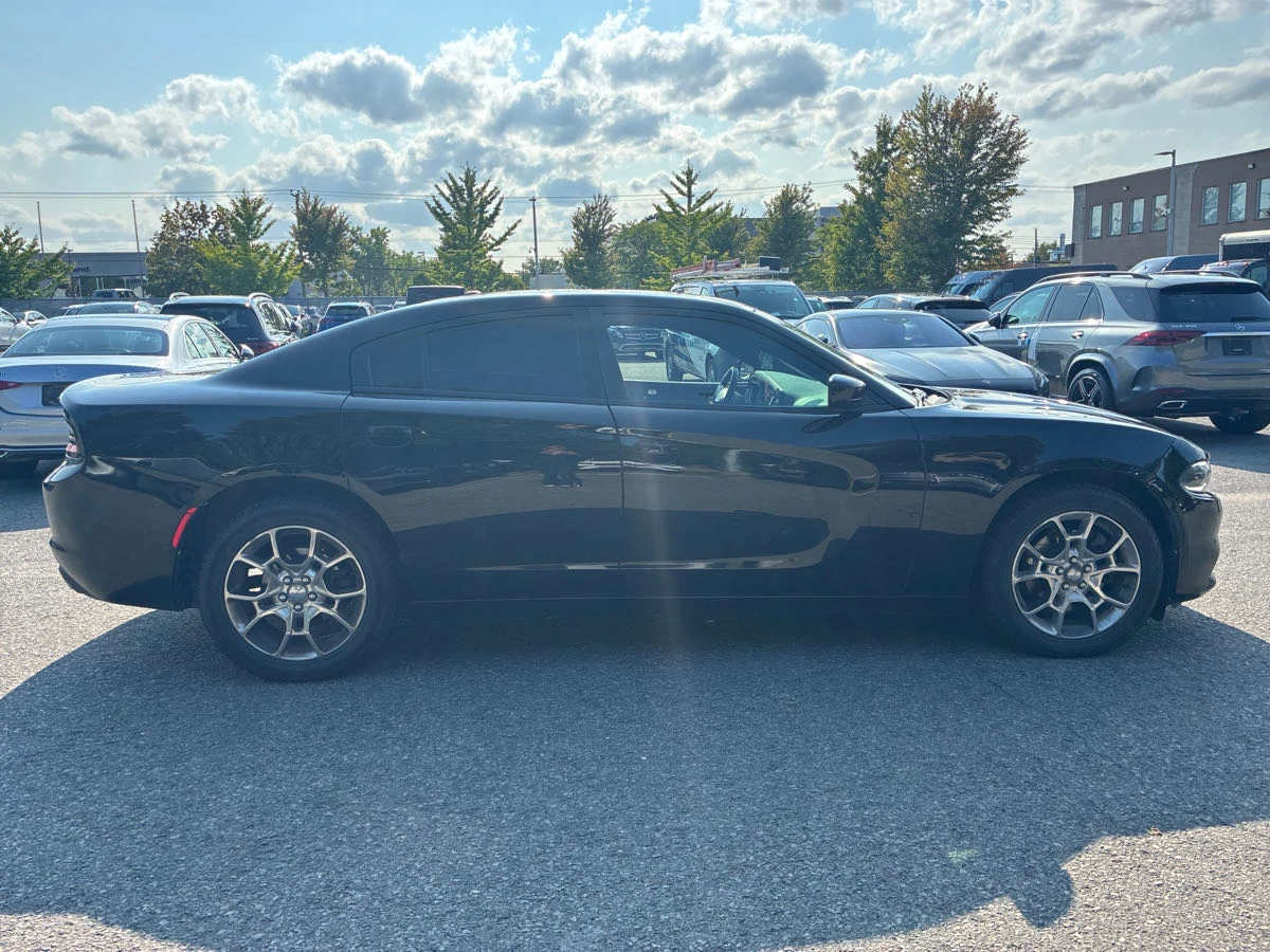 Dodge Charger * SXT* * АВТОКРЕДИТ* * ЦЕНА ДО БЪЛГАРИЯ*  - изображение 3