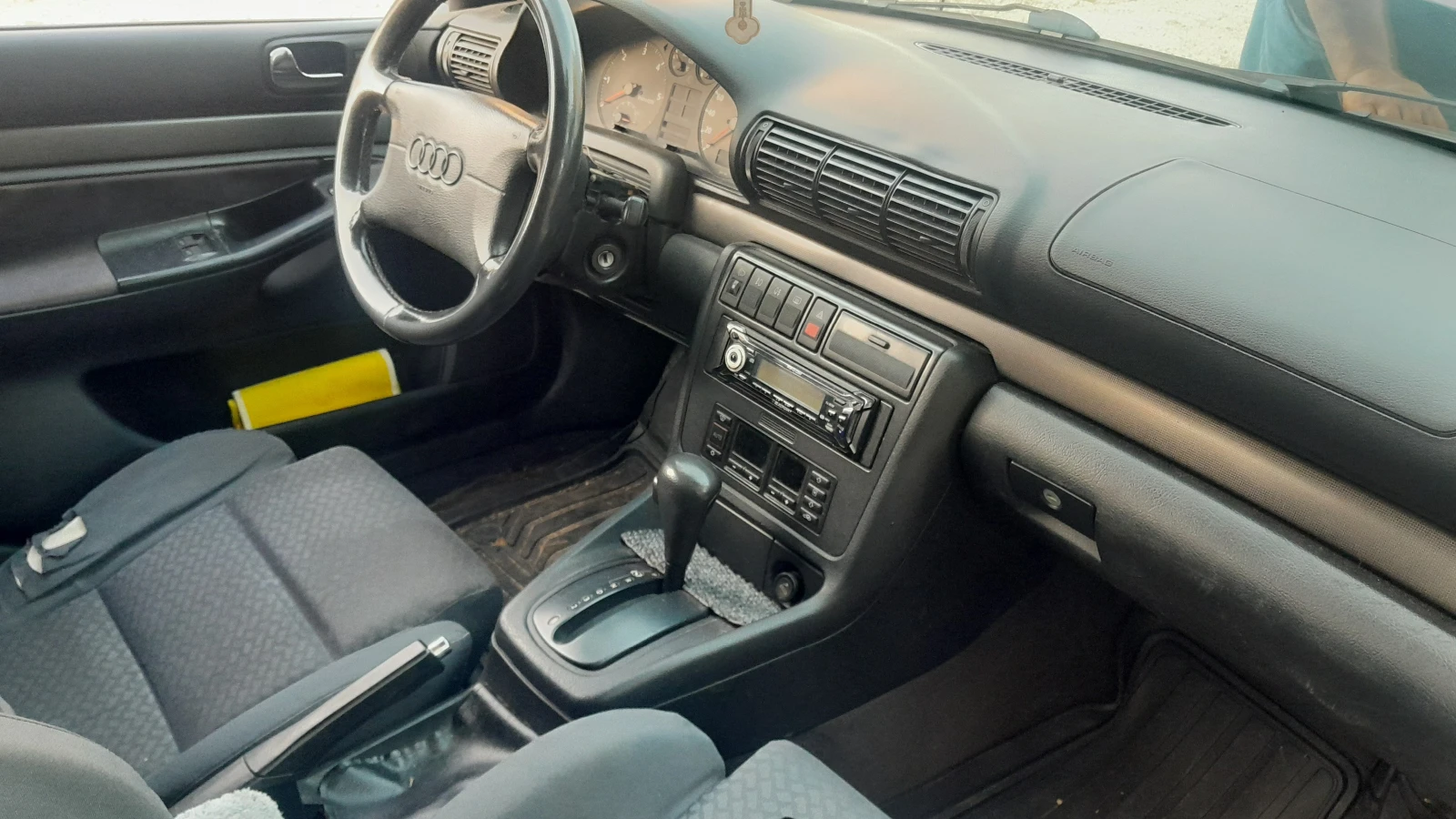 Audi A4 1, 9 TDI - изображение 9