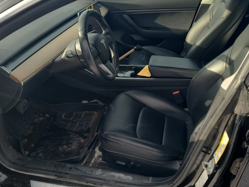 Tesla Model 3 * LONG RANGE * CARFAX * БЕЗ ПЪРВОНАЧАЛНА ВНОСКА - изображение 5