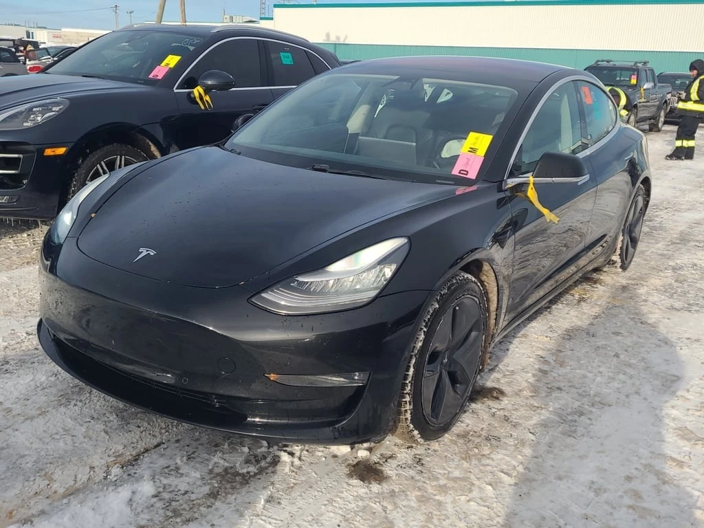 Tesla Model 3 * LONG RANGE * CARFAX * ��� ������������ ������ | Mobile.bg � ����������� 1