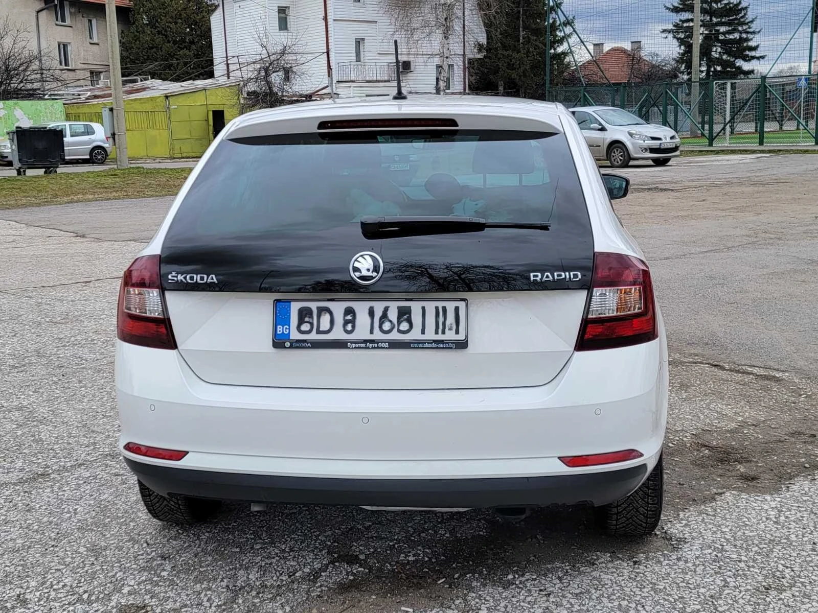 Skoda Rapid спейсбек - edition, снимка 5 - Автомобили и джипове - 53733046