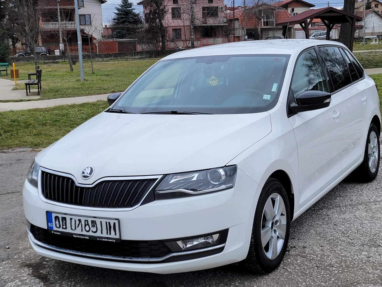 Skoda Rapid спейсбек - edition