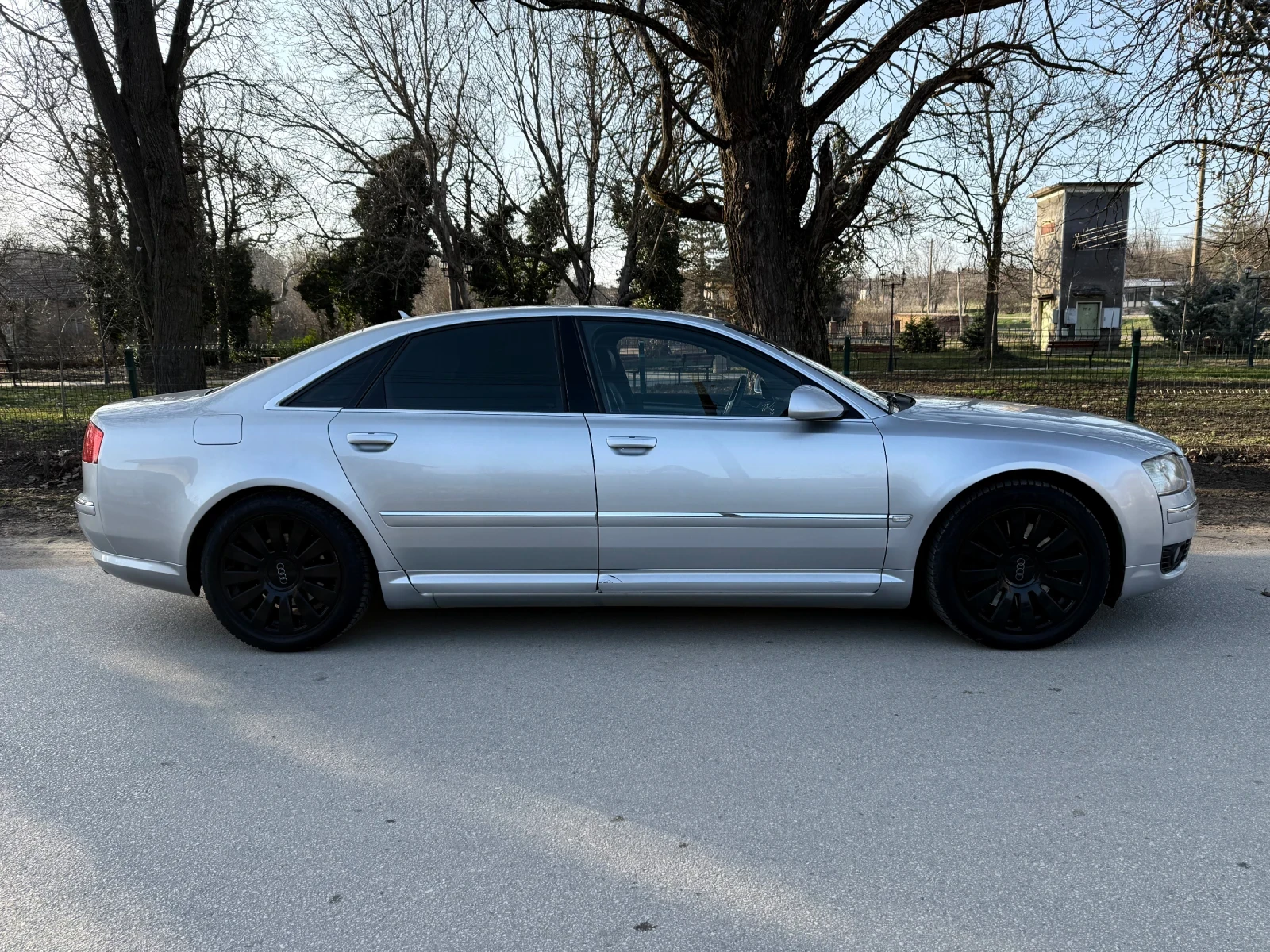 Audi A8 L* 4.2FSI* V8* , снимка 9 - Автомобили и джипове - 53841077