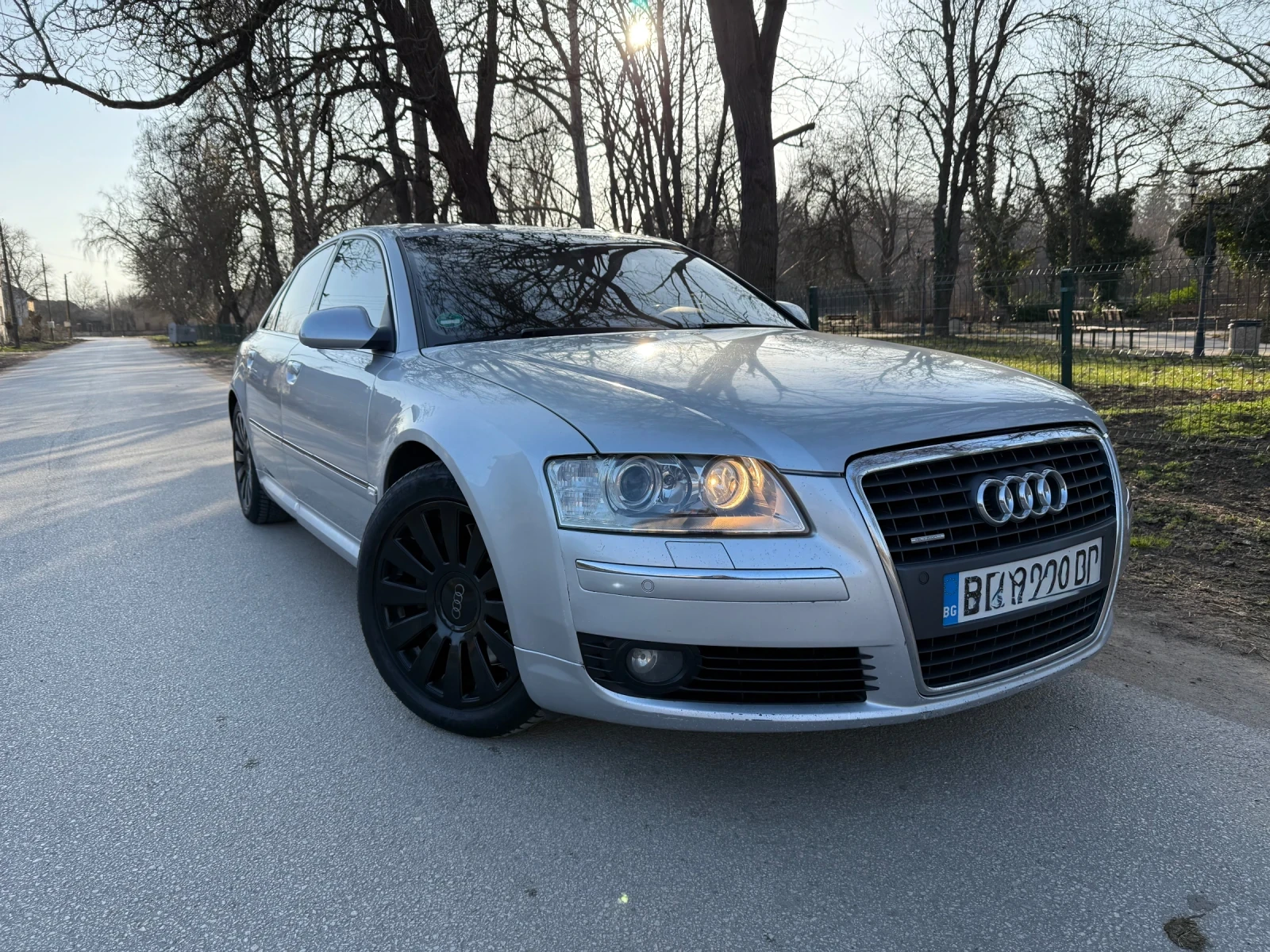 Audi A8 L* 4.2FSI* V8* , снимка 2 - Автомобили и джипове - 53841077