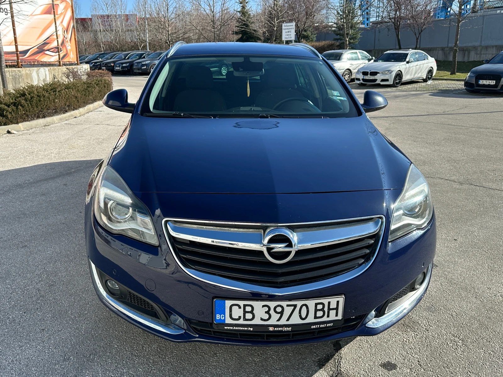 Opel Insignia Sports Tourer SW, снимка 7 - Автомобили и джипове - 53875026