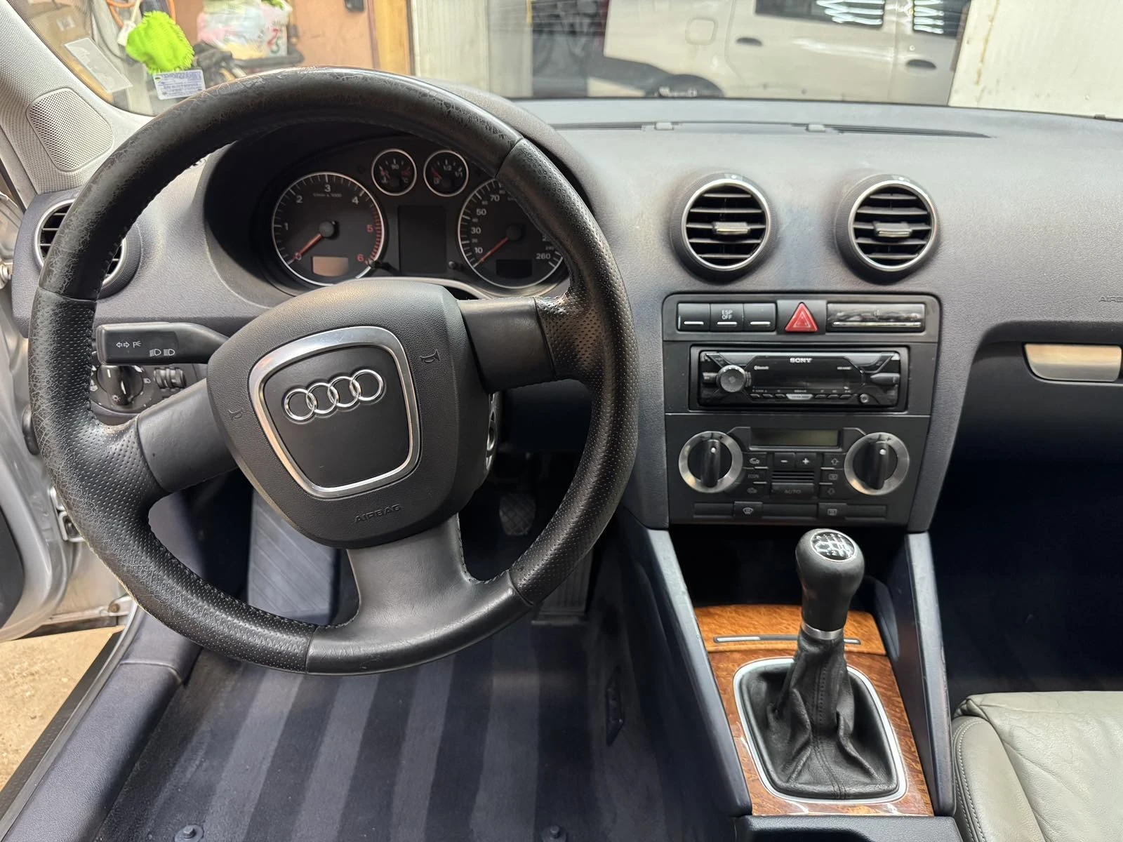 Audi A3 8P 2.0 TDI (BKD)/170 к.с./ Ръчна скоростна кутия, снимка 5 - Автомобили и джипове - 53930913