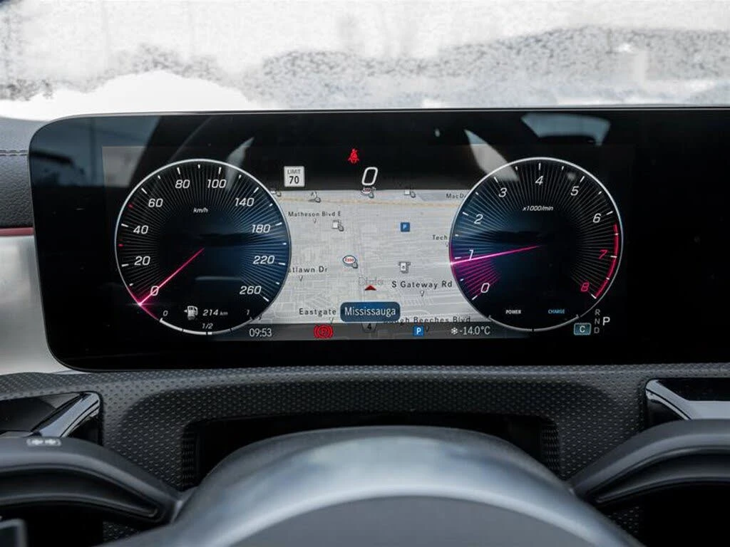 Mercedes-Benz CLA 250 * 4MATIC* Автокредит(Цена до БГ), снимка 7 - Автомобили и джипове - 53940862