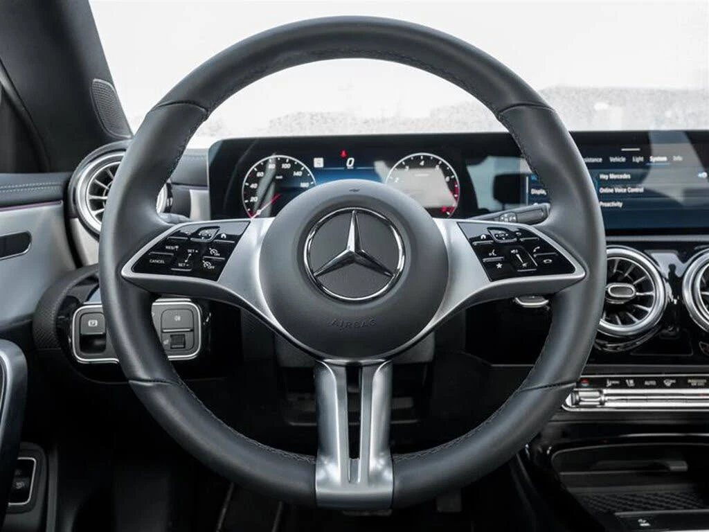 Mercedes-Benz CLA 250 * 4MATIC* Автокредит(Цена до БГ), снимка 6 - Автомобили и джипове - 53940862