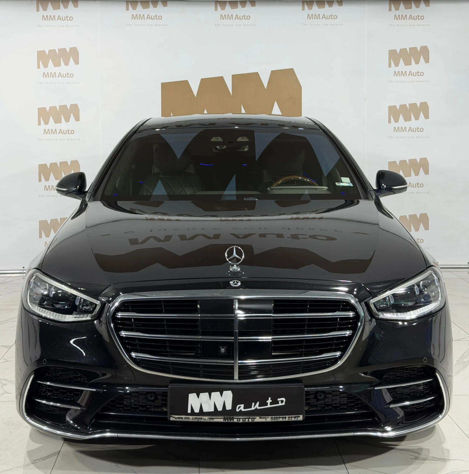 Mercedes-Benz S 580 L* AMG* 4M* Burm* TV* Chauffeur* HuD, снимка 4 - Автомобили и джипове - 54120279