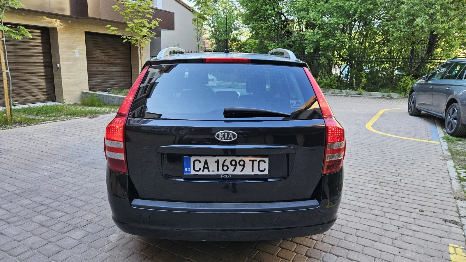 Kia Ceed, снимка 4 - Автомобили и джипове - 54429290
