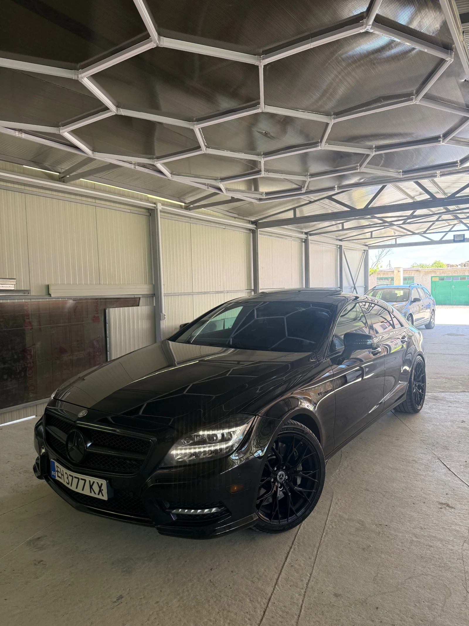 Mercedes-Benz CLS 550, снимка 5 - Автомобили и джипове - 54725037
