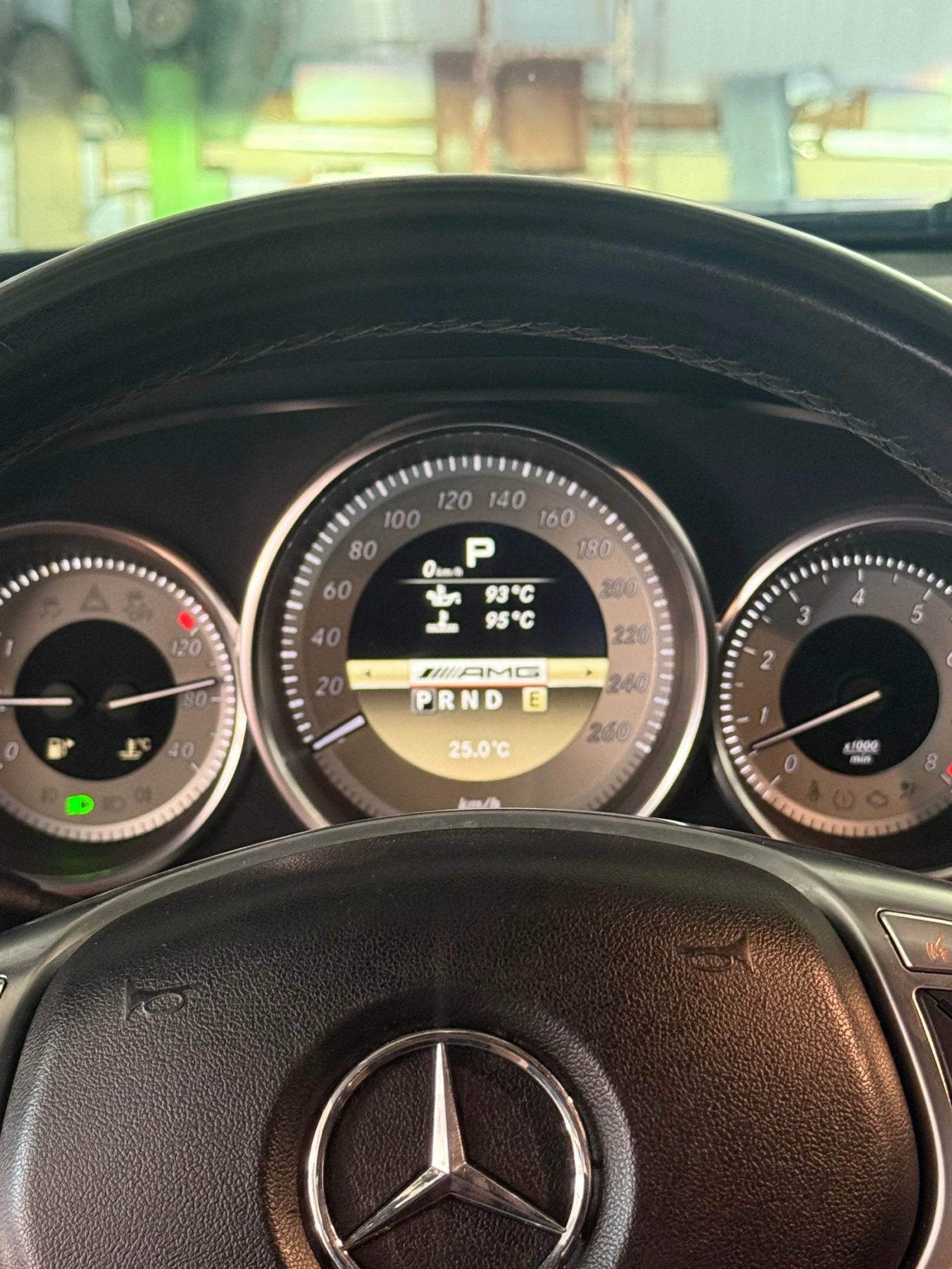 Mercedes-Benz CLS 550, снимка 10 - Автомобили и джипове - 54725037