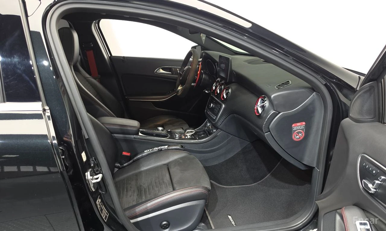 Mercedes-Benz A45 AMG 4MATIC* ПОДГРЕВ* , снимка 12 - Автомобили и джипове - 54790155