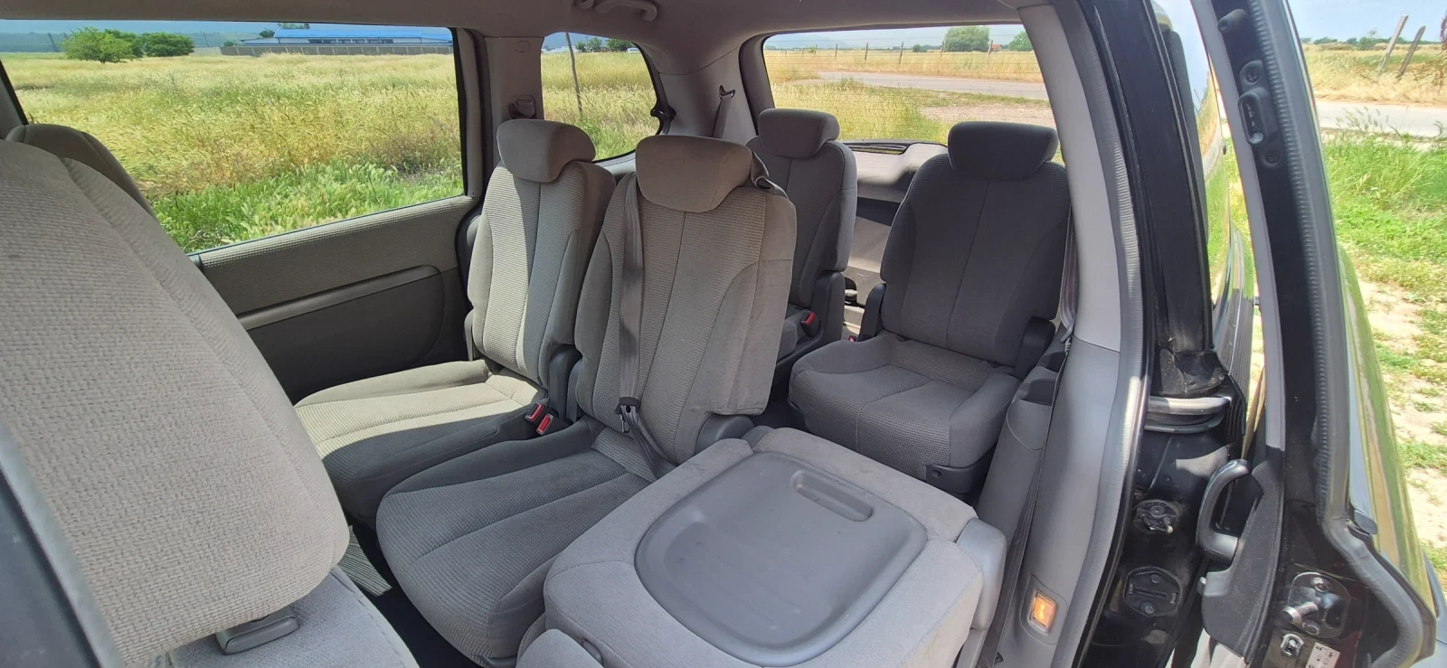 Kia Carnival, снимка 5 - Автомобили и джипове - 54790641