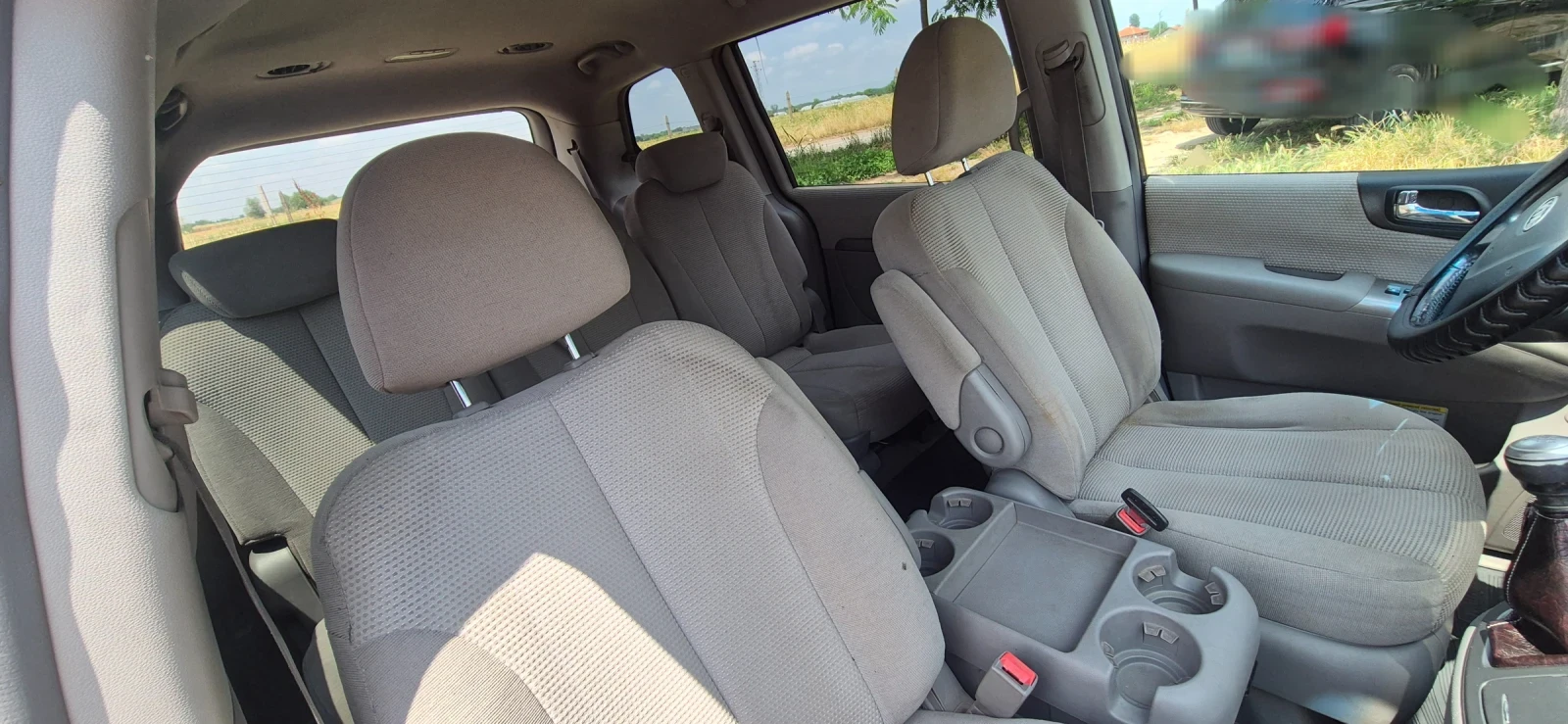 Kia Carnival, снимка 4 - Автомобили и джипове - 54790641