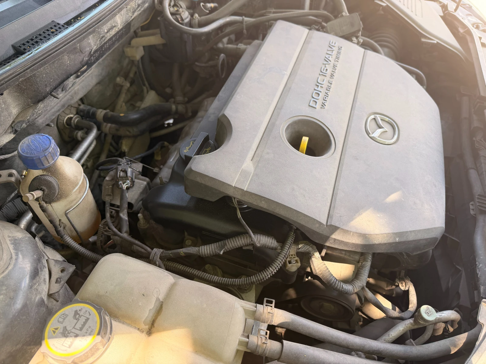 Mazda 3 2.0, снимка 4 - Автомобили и джипове - 54980471
