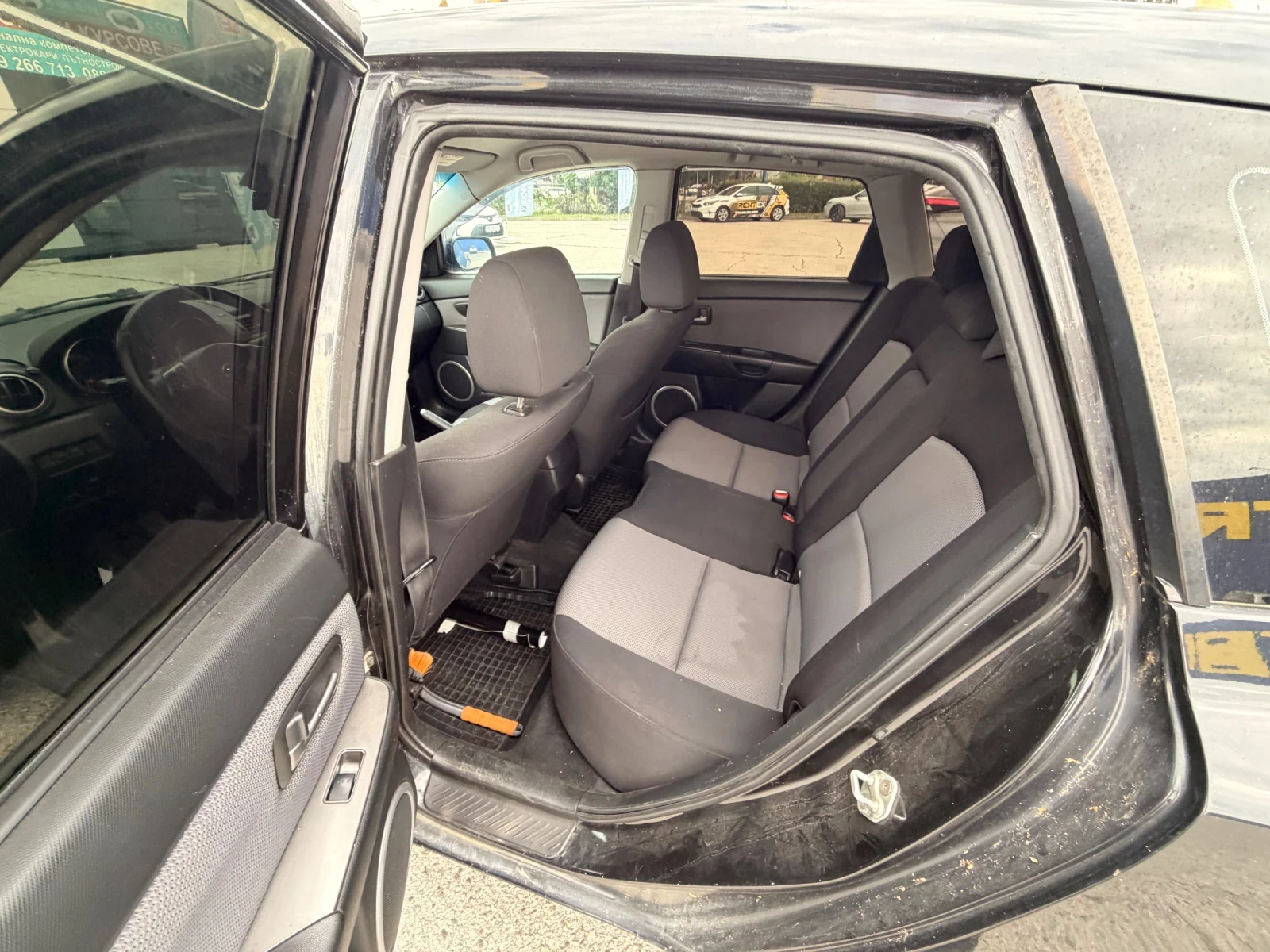 Mazda 3 2.0 | Mobile.bg � ����������� 10