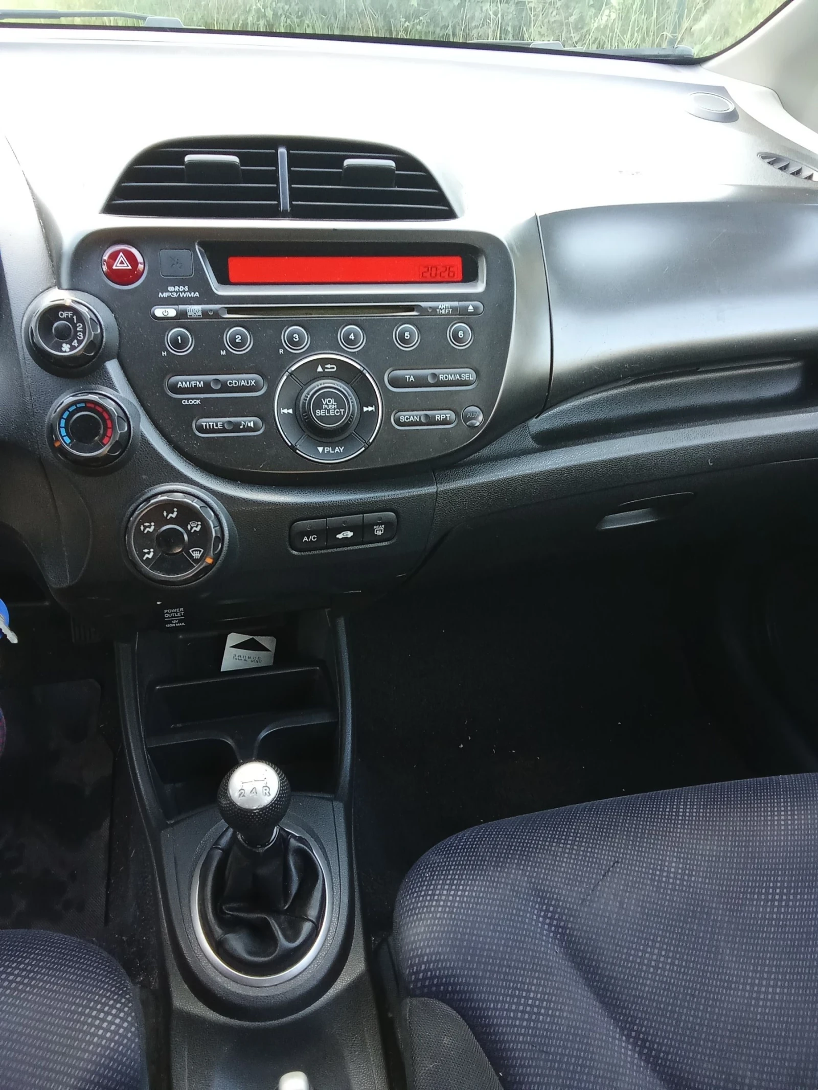 Honda Jazz 1.2 90 к.с, снимка 12 - Автомобили и джипове - 55166421