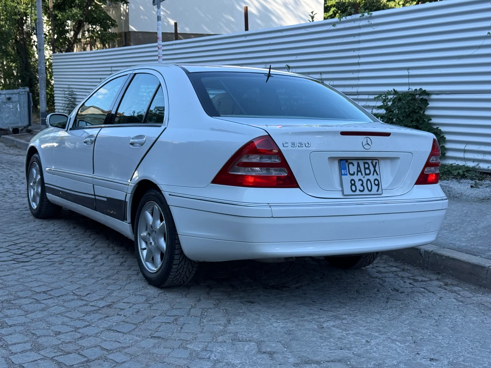Mercedes-Benz C 320 ТОП СЪСТОЯНИЕ, снимка 4 - Автомобили и джипове - 55242993