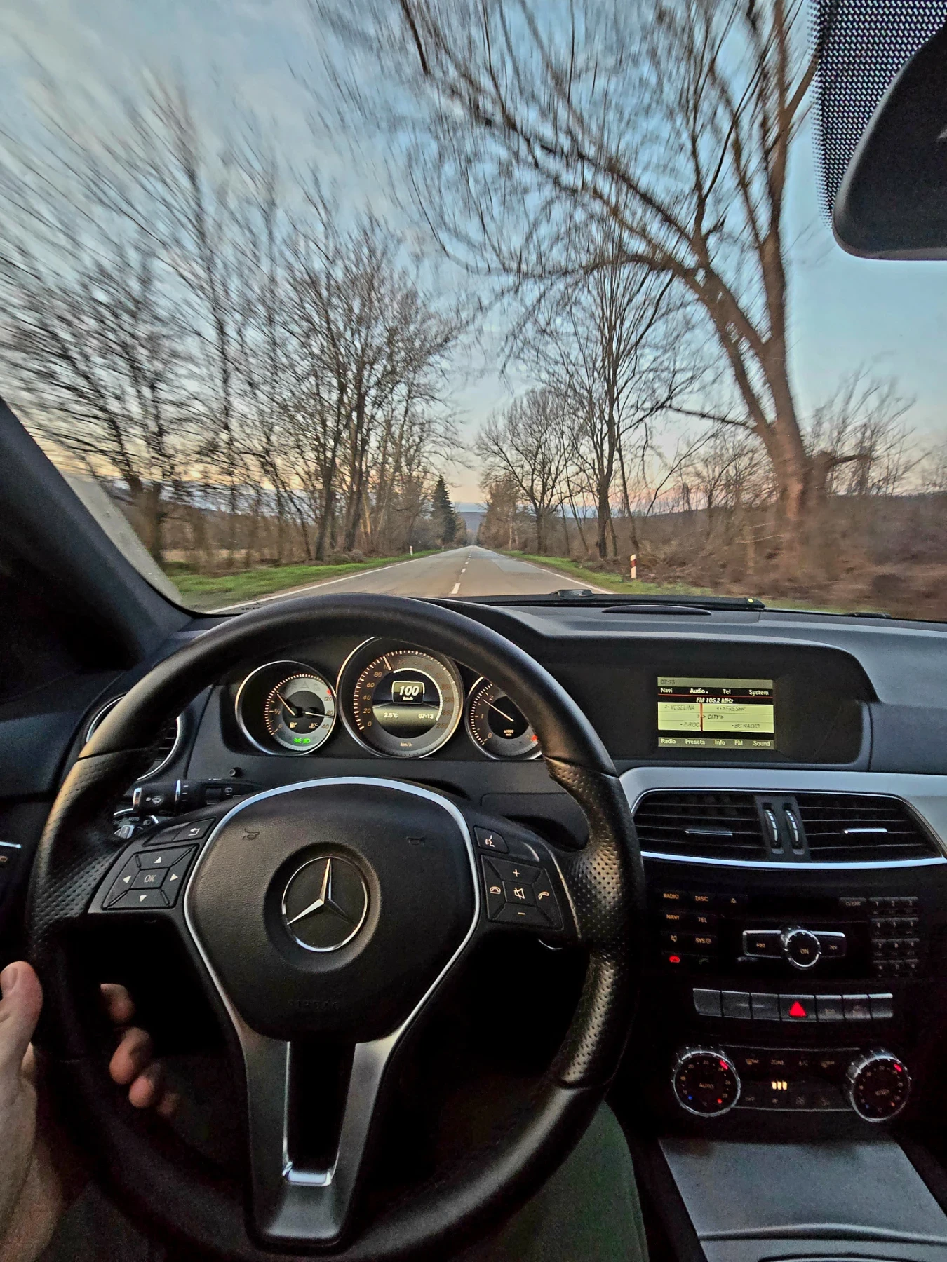 Mercedes-Benz C 200 AMG Facelift , снимка 6 - Автомобили и джипове - 55307501
