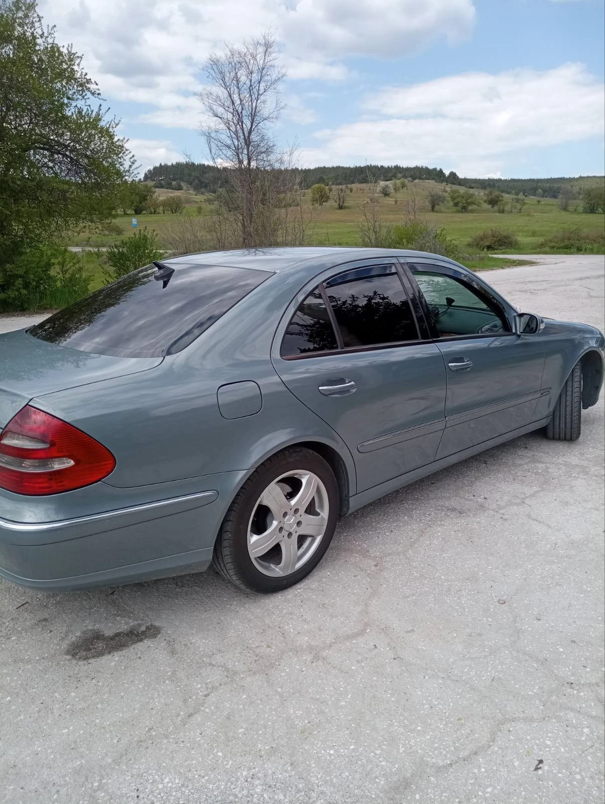 Mercedes-Benz E 280, снимка 6 - Автомобили и джипове - 55393284