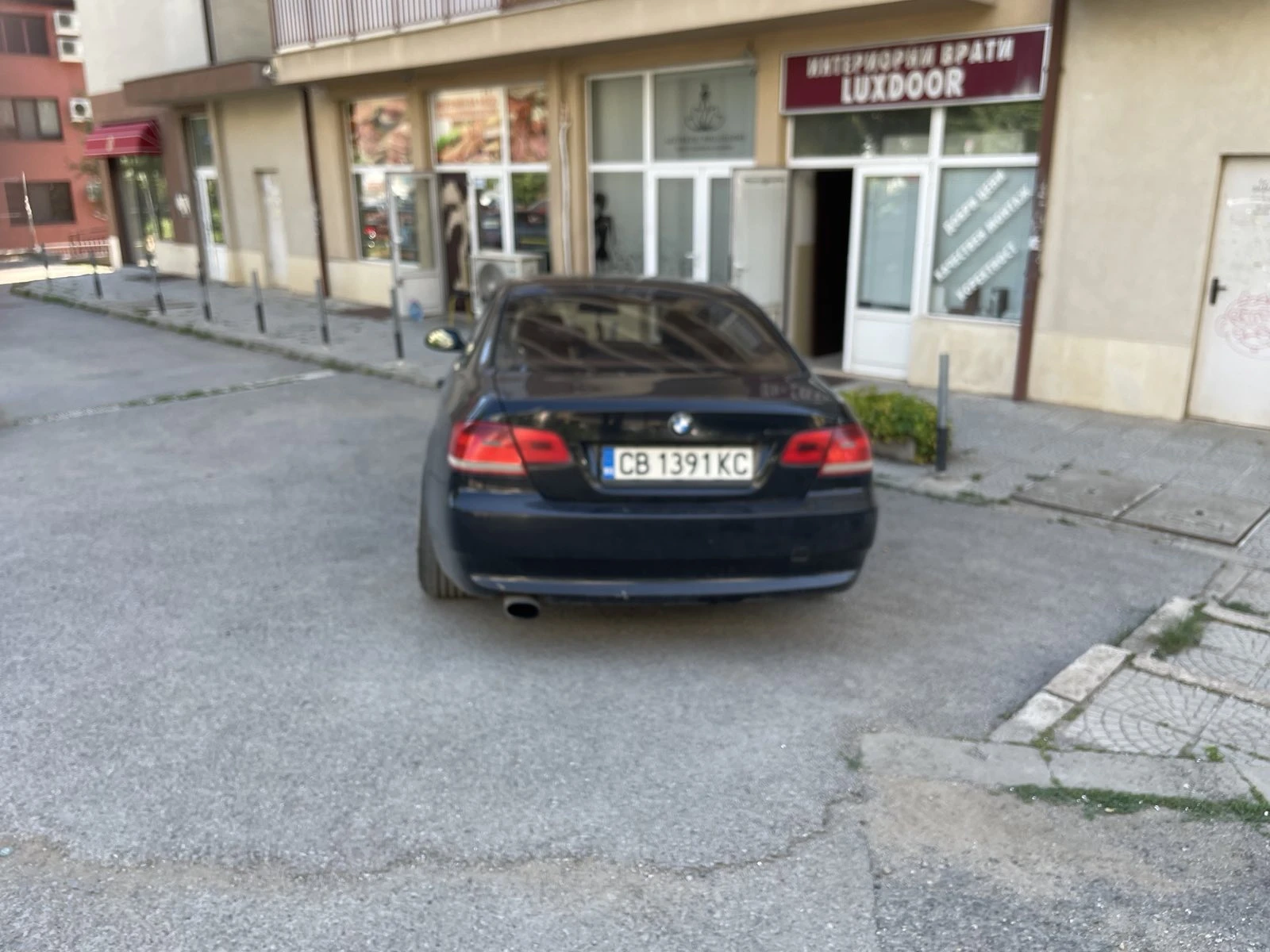 BMW 320, снимка 6 - Автомобили и джипове - 55483773
