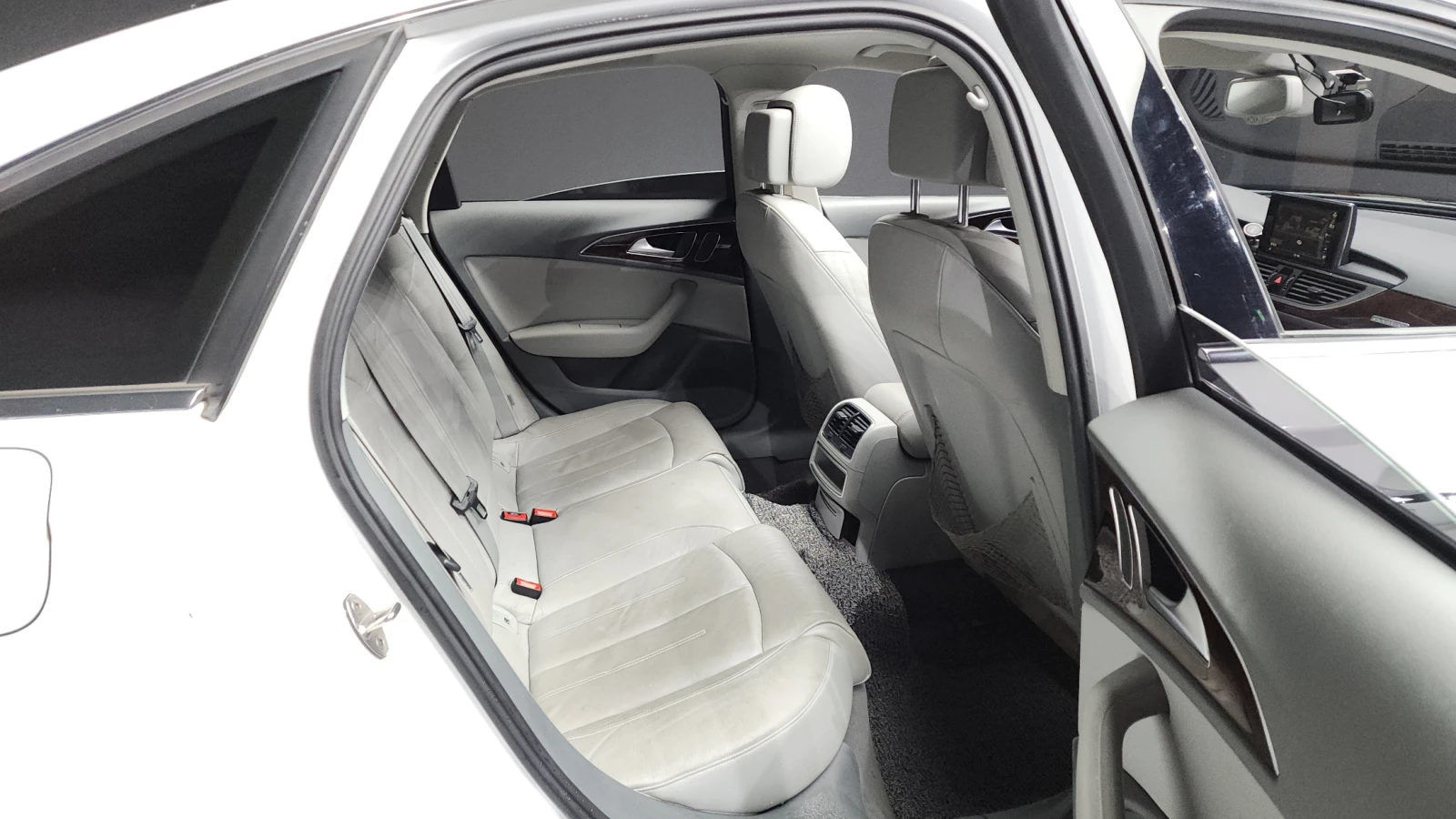 Audi A6 A6 45 TDI Quattro C7, снимка 12 - Автомобили и джипове - 55684288