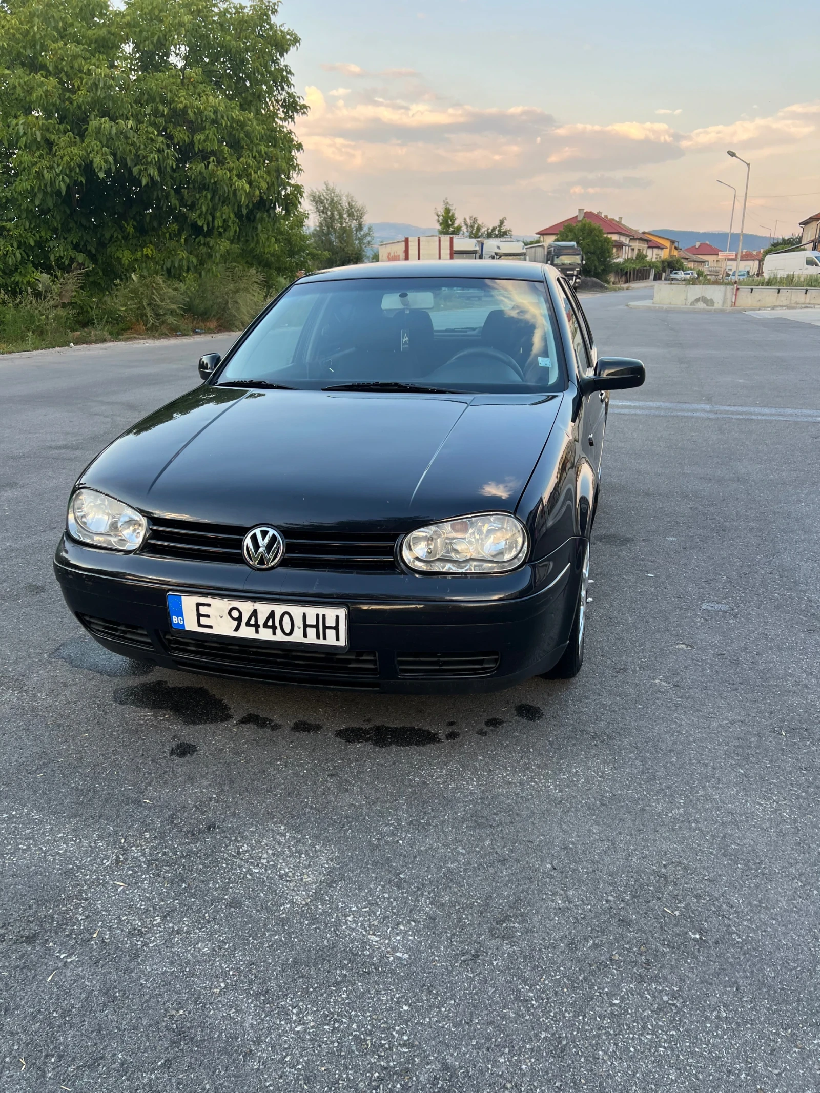 VW Golf, снимка 3 - Автомобили и джипове - 55710221