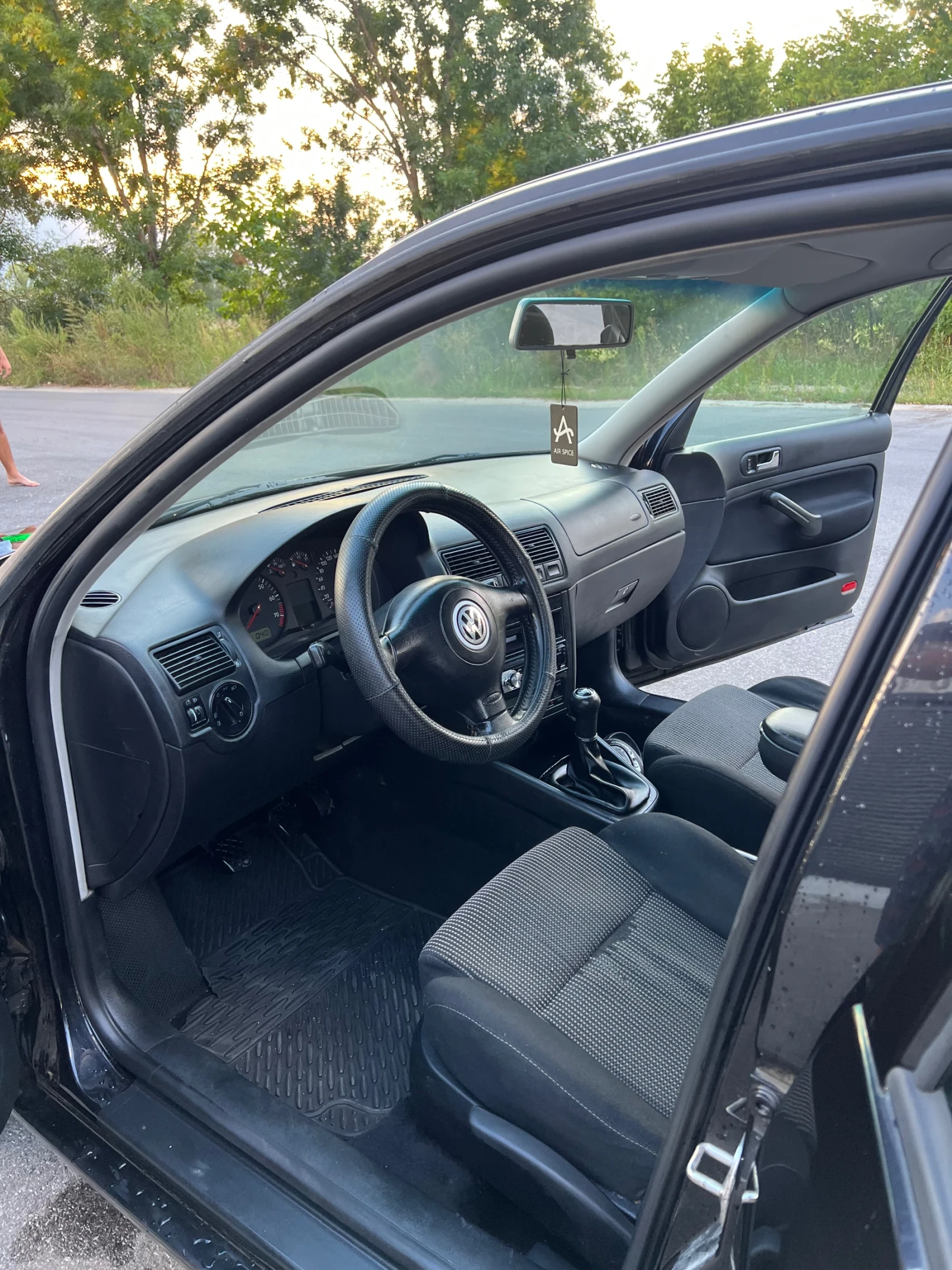 VW Golf, снимка 6 - Автомобили и джипове - 55710221